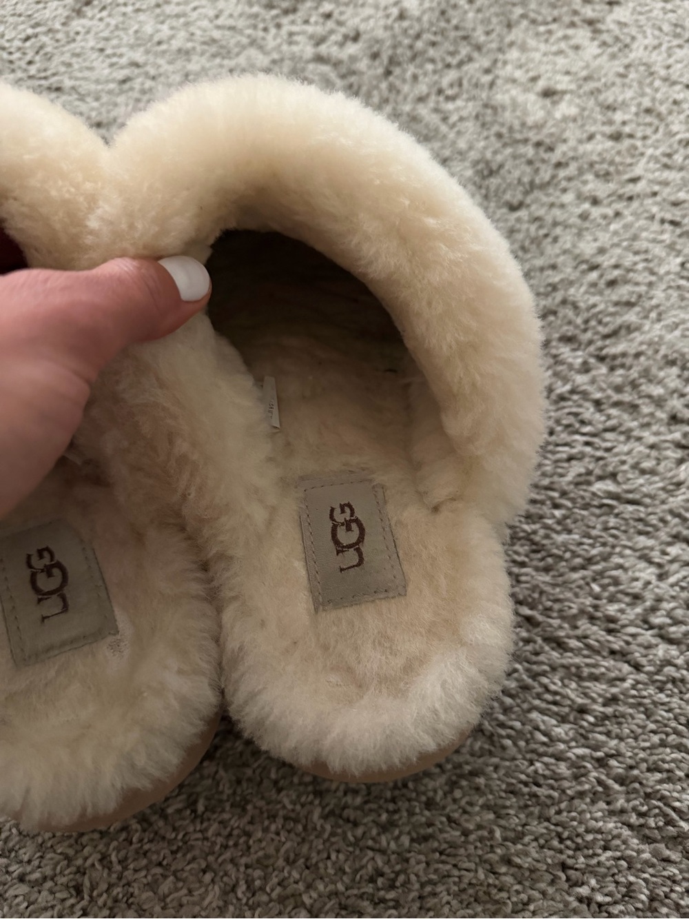 Ugg slippers - Picture 5 of 5